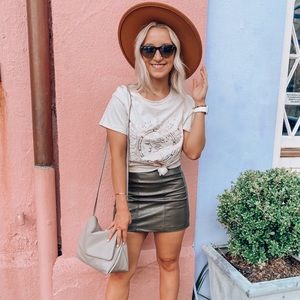 Meet your Posher, Shelby